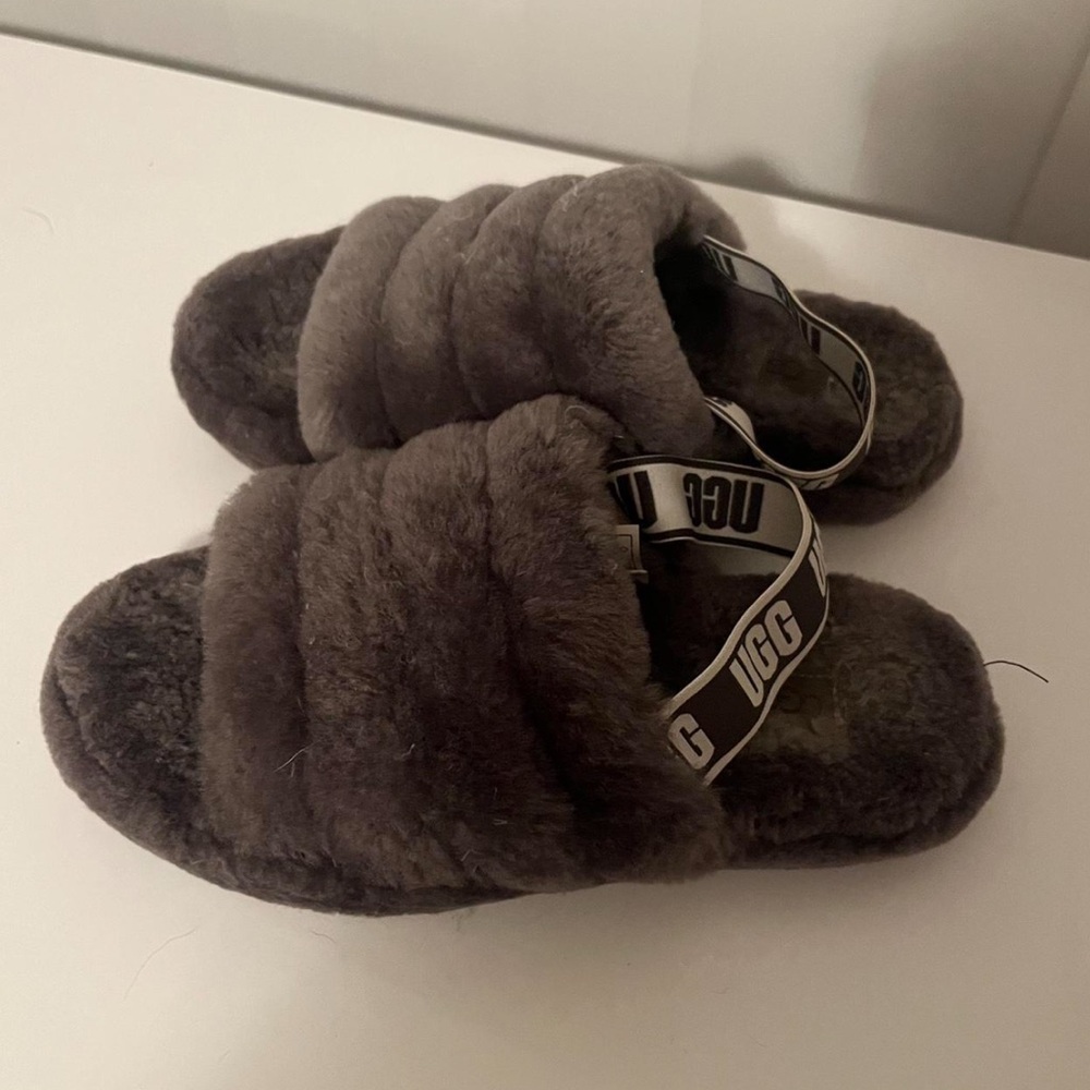 UGG fluff yeah slide slipper in grey